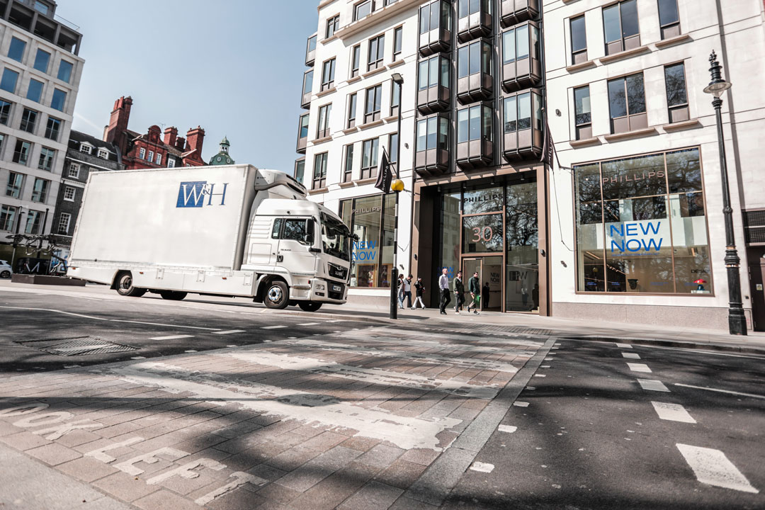 Art fair service - Phillips